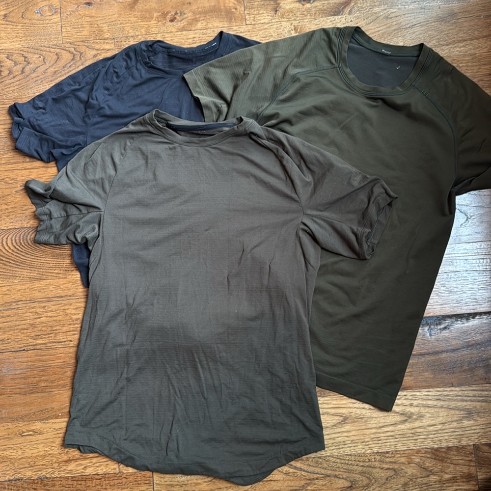 Bundle. 3 Lululemon work out tees